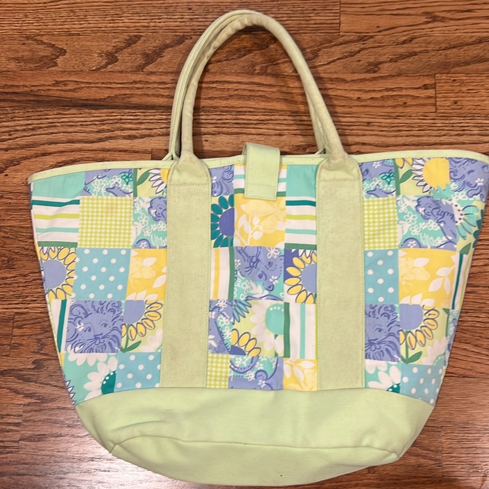Lilly Pulitzer Tote Bag - Picture 4 of 5